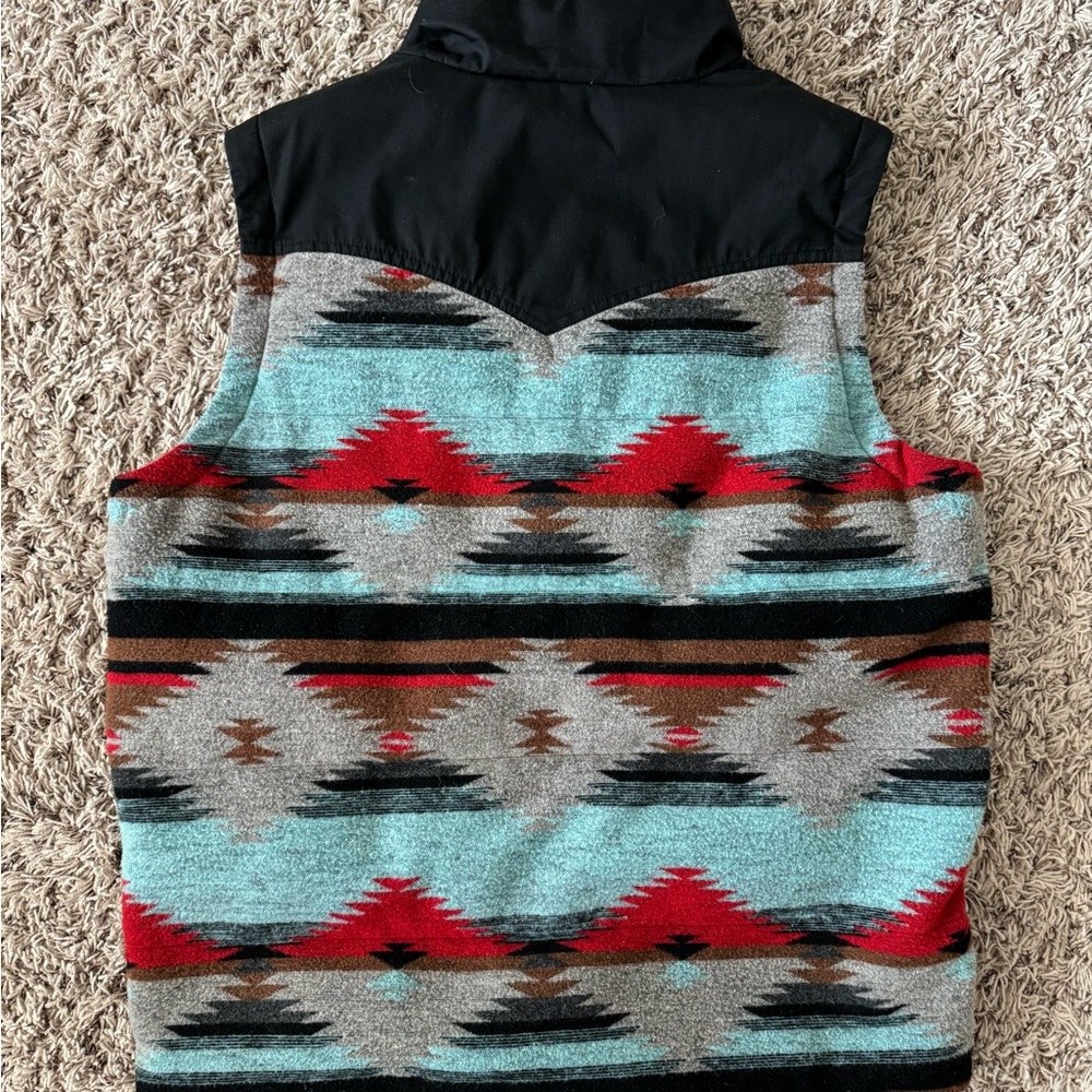 Cinch Multicolor Patterned Vest - image 3
